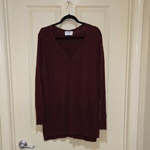 Old Navy Burgundy V-Neck Sweater
